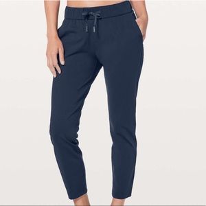 Lululemon On The Fly Pants 28” *Luxtreme
